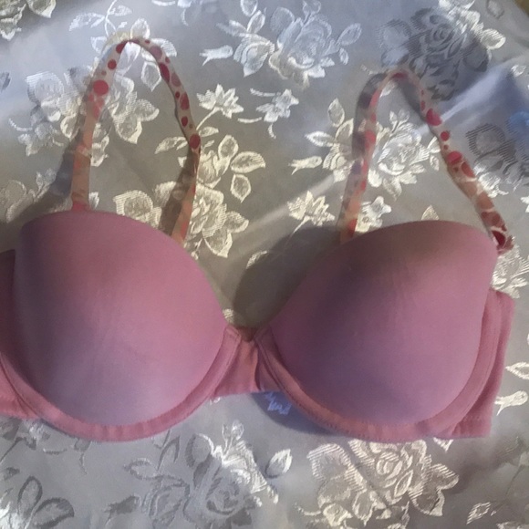 Maidenform Other - Maidenform bra Maidenform Other - Maidenform bra